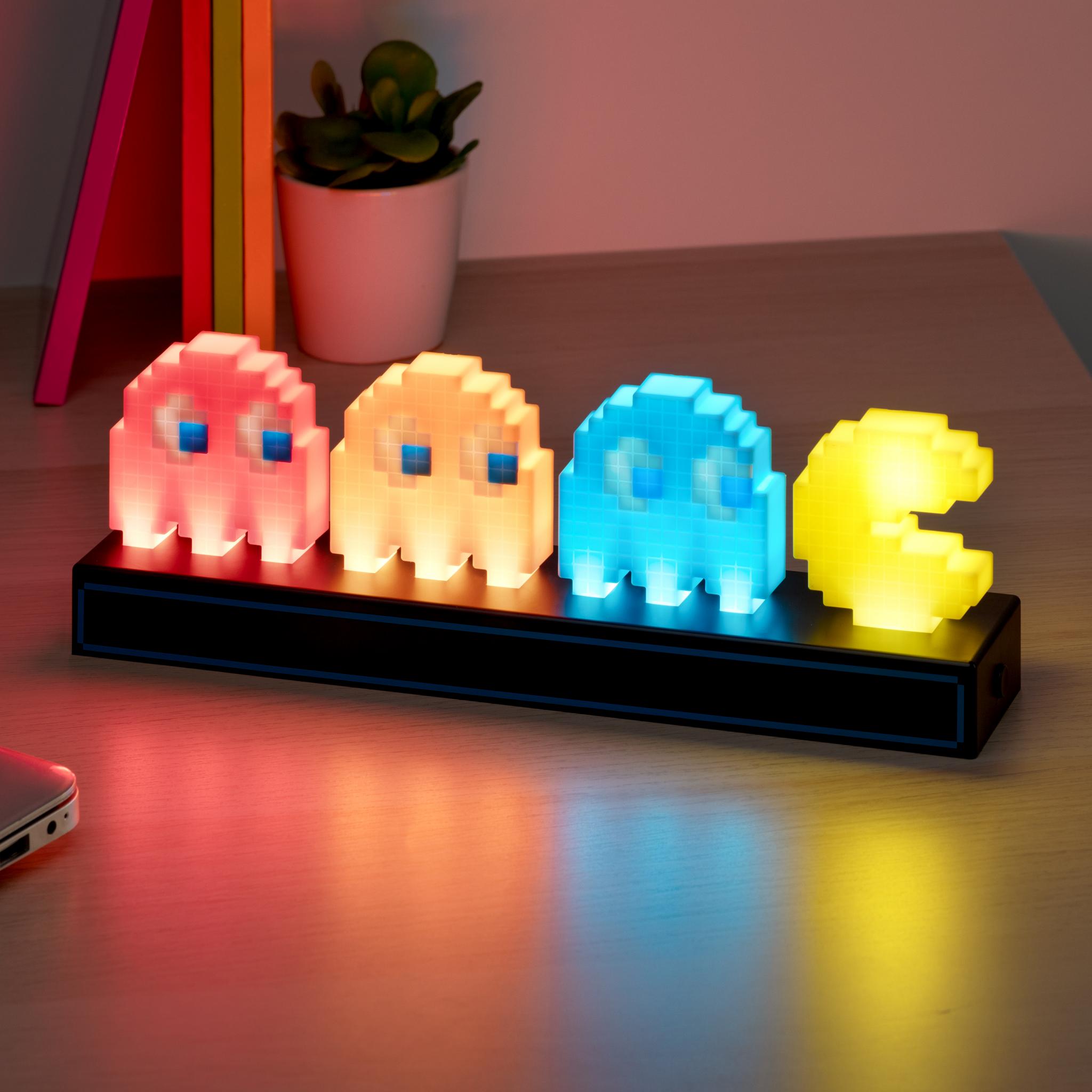 Luz Pac-Man and Ghosts