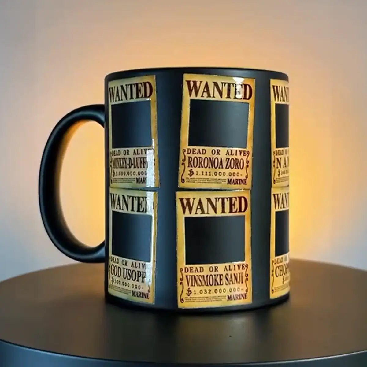 One Piece - Carteles Wanted Taza Mágica